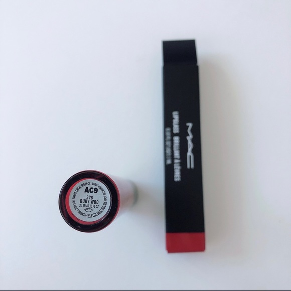 MAC Lipglass 328 Ruby Woo Lipgloss NEW in BOX! - Picture 5 of 10